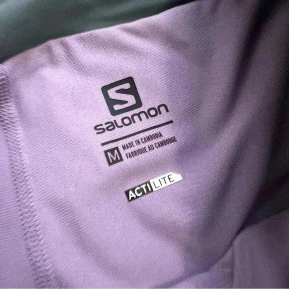 Salomon Women Actilite Athletic Shorts Med Lavender Blue Pattern Running Active. - Picture 3 of 14